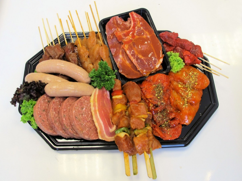 boucherie-ROCBARON-min_bbq_butcher_shop_supermarket_meal_party-766127